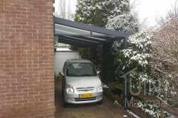 Carport en aluminium Gumax avec clavette